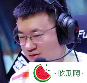 从青涩少年到LPL老将：小虎的电竞之路，努力与谦逊，铸就职业